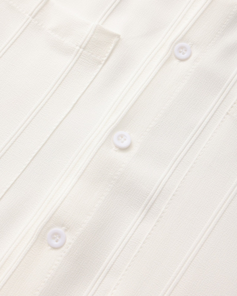 Men's Fine-Stripe Button Shirt with a Chest Pocket - White